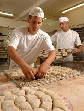 Foto von Kleingebäck vor dem Backen